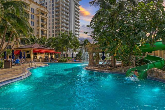 Singer Island Beach Resort And Spa, Located At The Palm Beach Resort Riviera Beach Exterior photo