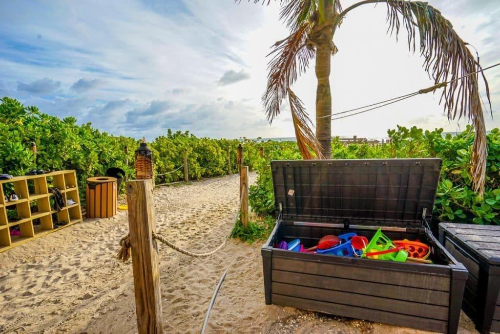 Singer Island Beach Resort And Spa, Located At The Palm Beach Resort Riviera Beach Exterior photo
